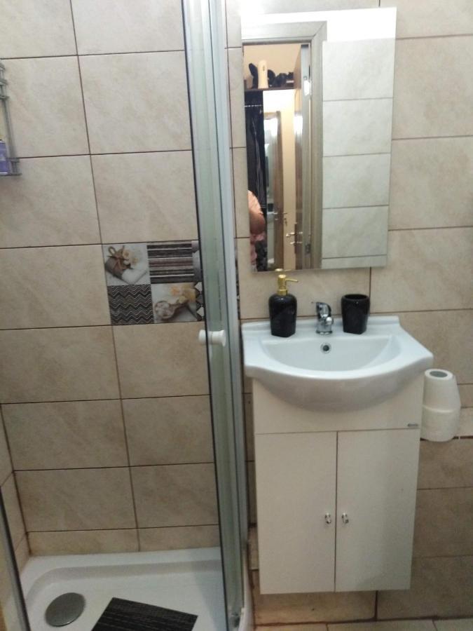 Studio Bucureşti Eksteriør bilde